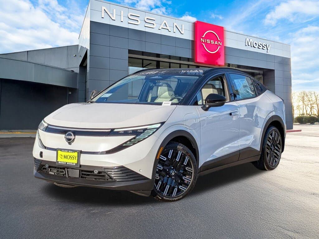 2026 Nissan LEAF Platinum+ FWD