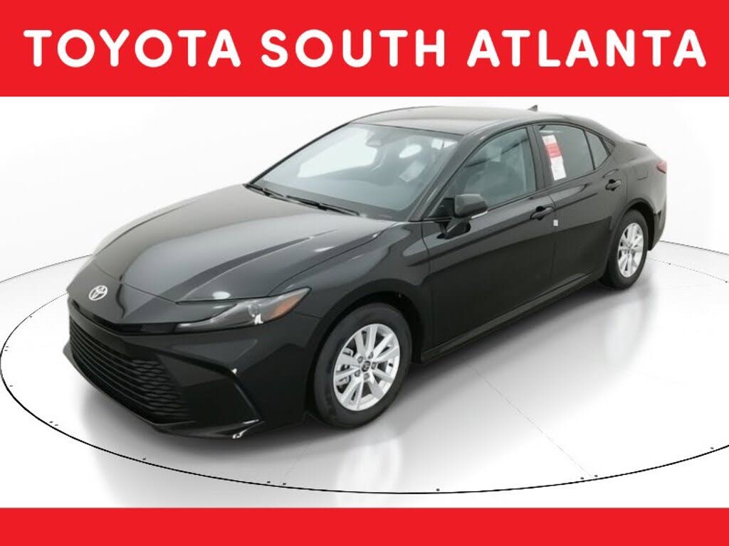 2026 Toyota Camry LE FWD