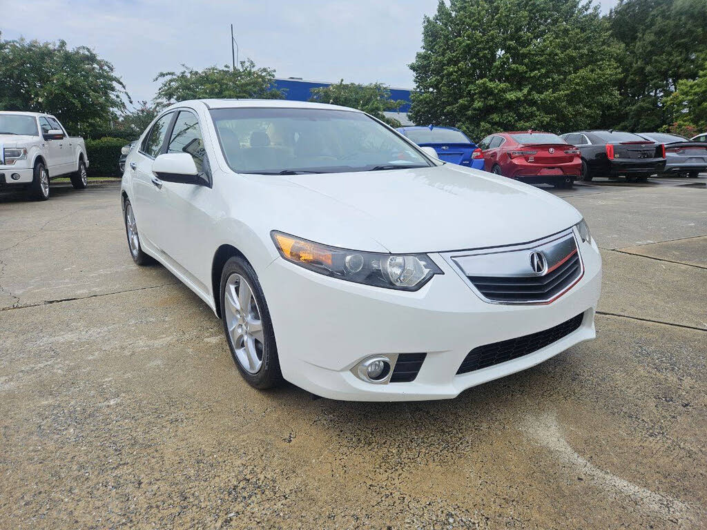 2013 Acura TSX Sedan FWD with Technology Package
