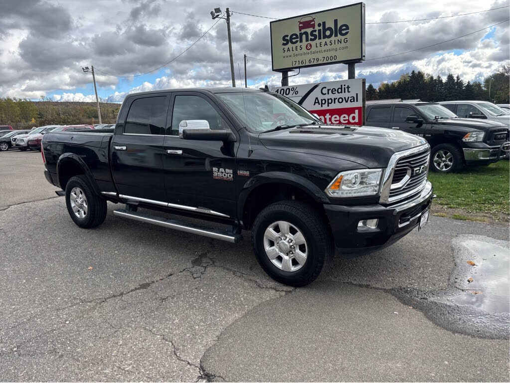 2017 RAM 3500 Laramie Limited Crew Cab 4WD