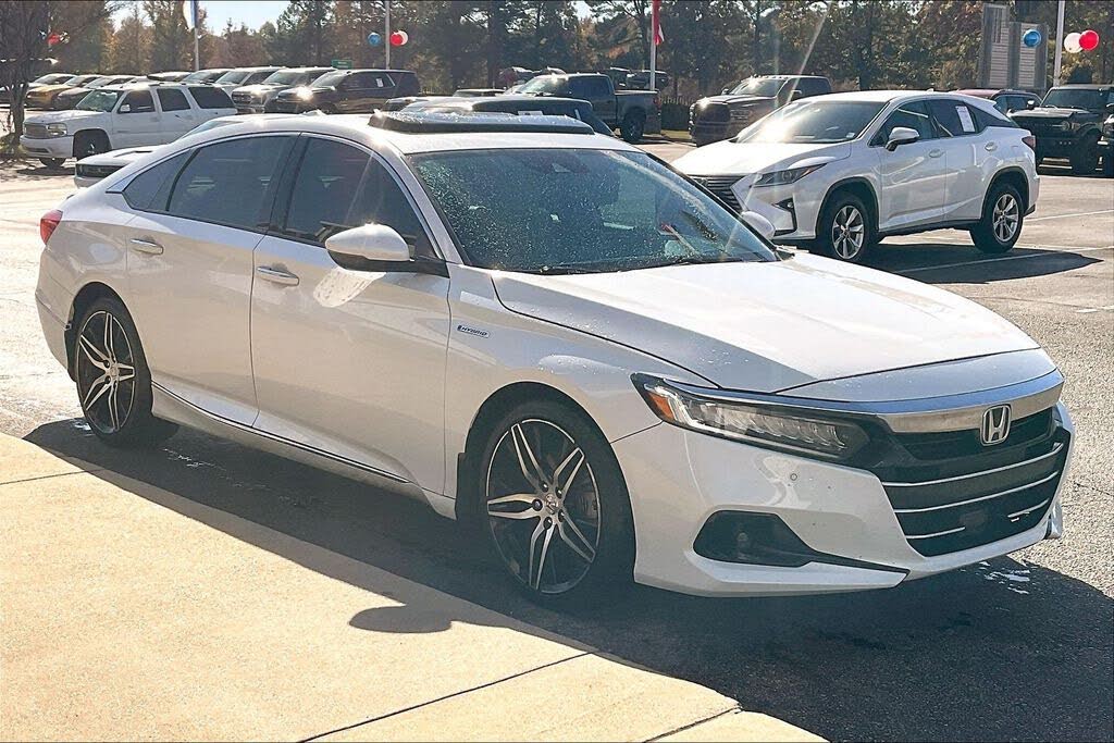 2022 Honda Accord Hybrid Touring FWD