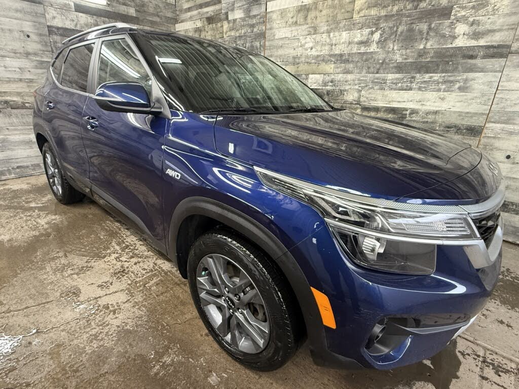 2023 Kia Seltos EX AWD