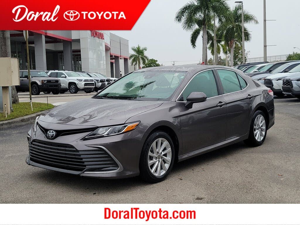 2024 Toyota Camry LE FWD