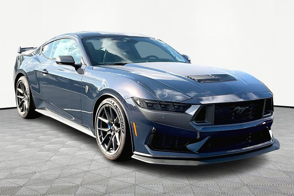 2025 Ford Mustang Dark Horse Fastback RWD