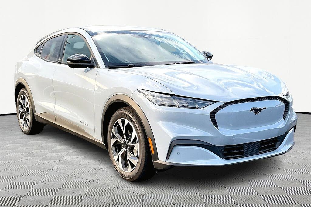 2025 Ford Mustang Mach-E Select RWD