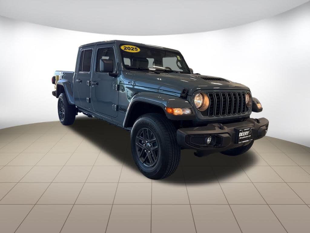 2025 Jeep Gladiator Sport S Crew Cab 4WD
