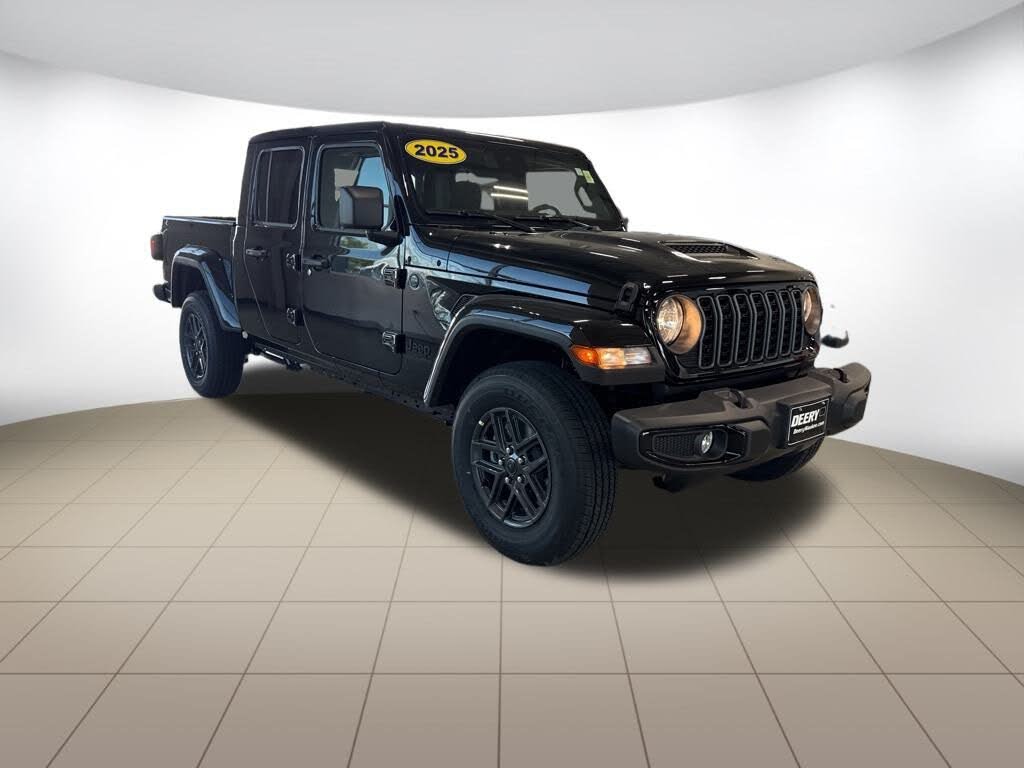 2025 Jeep Gladiator Sport S Crew Cab 4WD