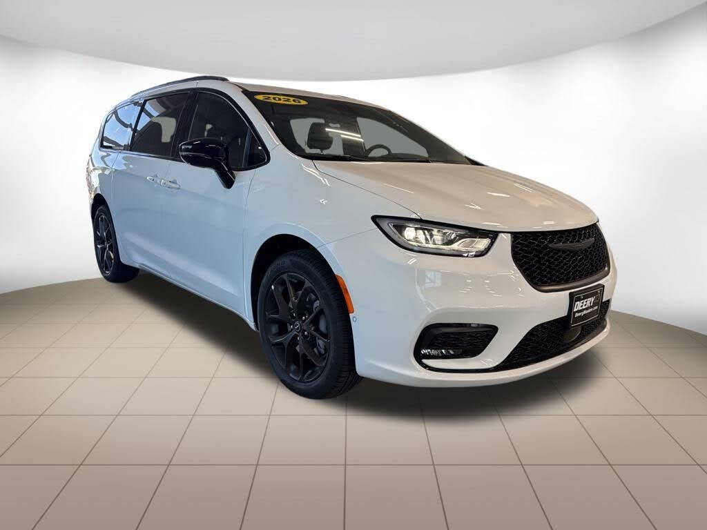 2026 Chrysler Pacifica Limited AWD