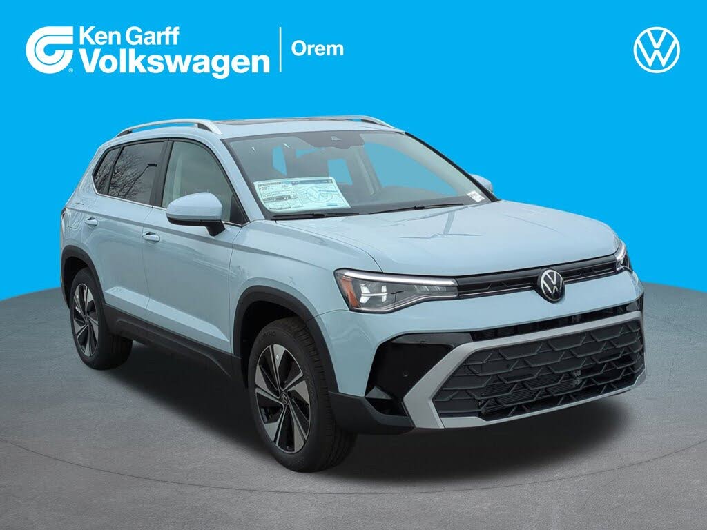 2026 Volkswagen Taos SE 4Motion