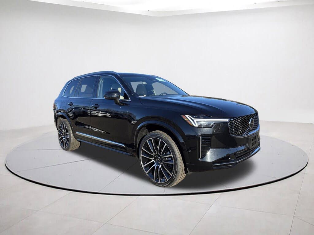 2026 Volvo XC90 B6 Plus 6-Passenger AWD