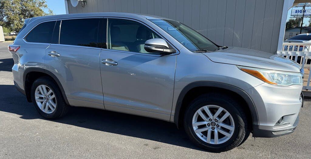 2016 Toyota Highlander LE AWD