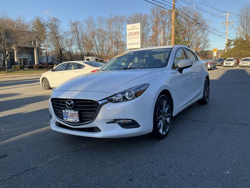 2018 Mazda MAZDA3 Touring