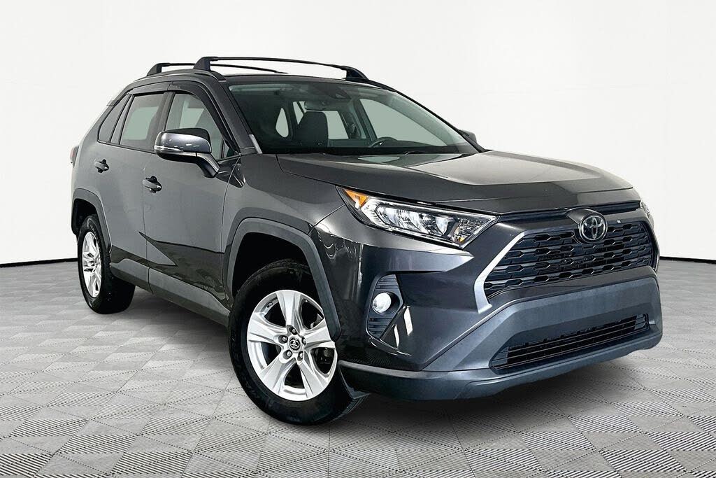 2019 Toyota RAV4 XLE FWD