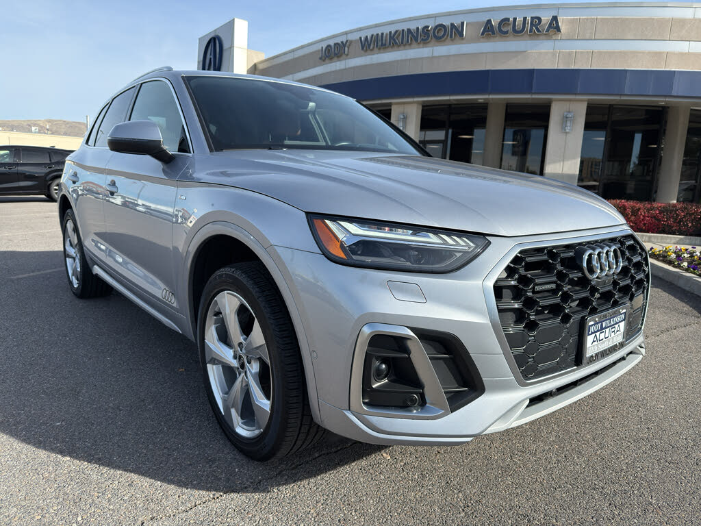 2022 Audi Q5 quattro Prestige S Line 45 TFSI