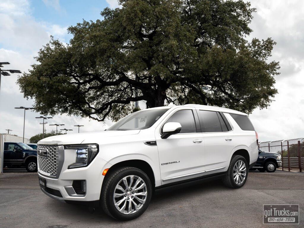 2022 GMC Yukon Denali RWD