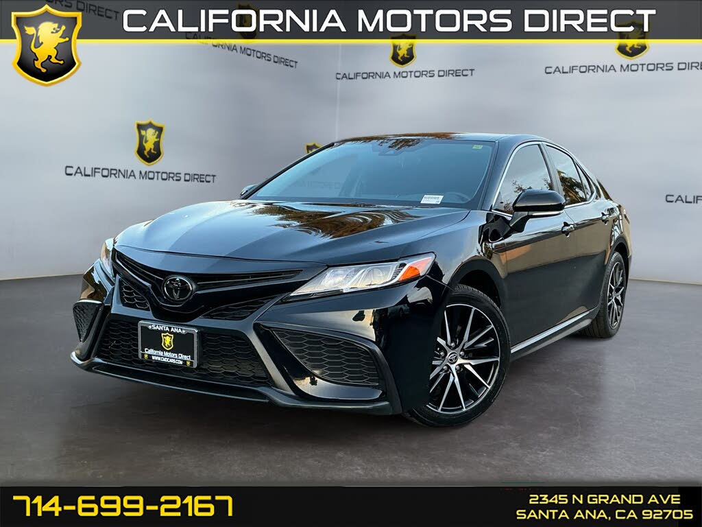 2022 Toyota Camry SE FWD