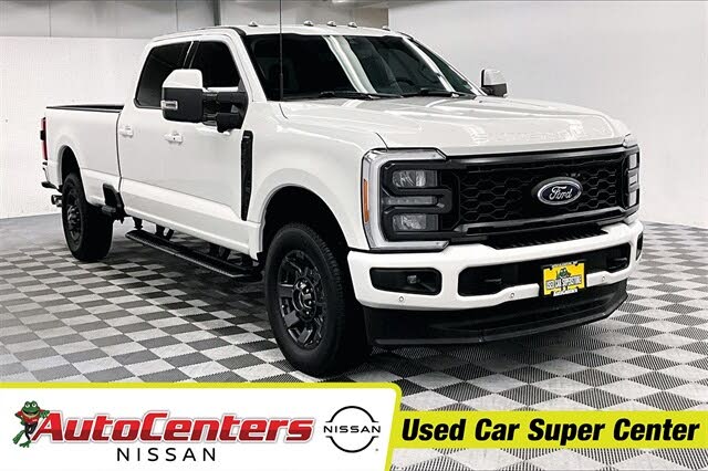 2023 Ford F-350 Super Duty Lariat Crew Cab 4WD