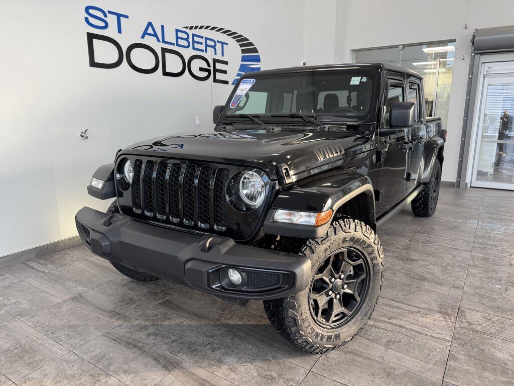2023 Jeep Gladiator Willys Crew Cab 4WD