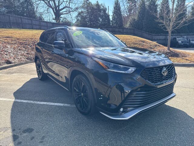 2023 Toyota Highlander XSE FWD
