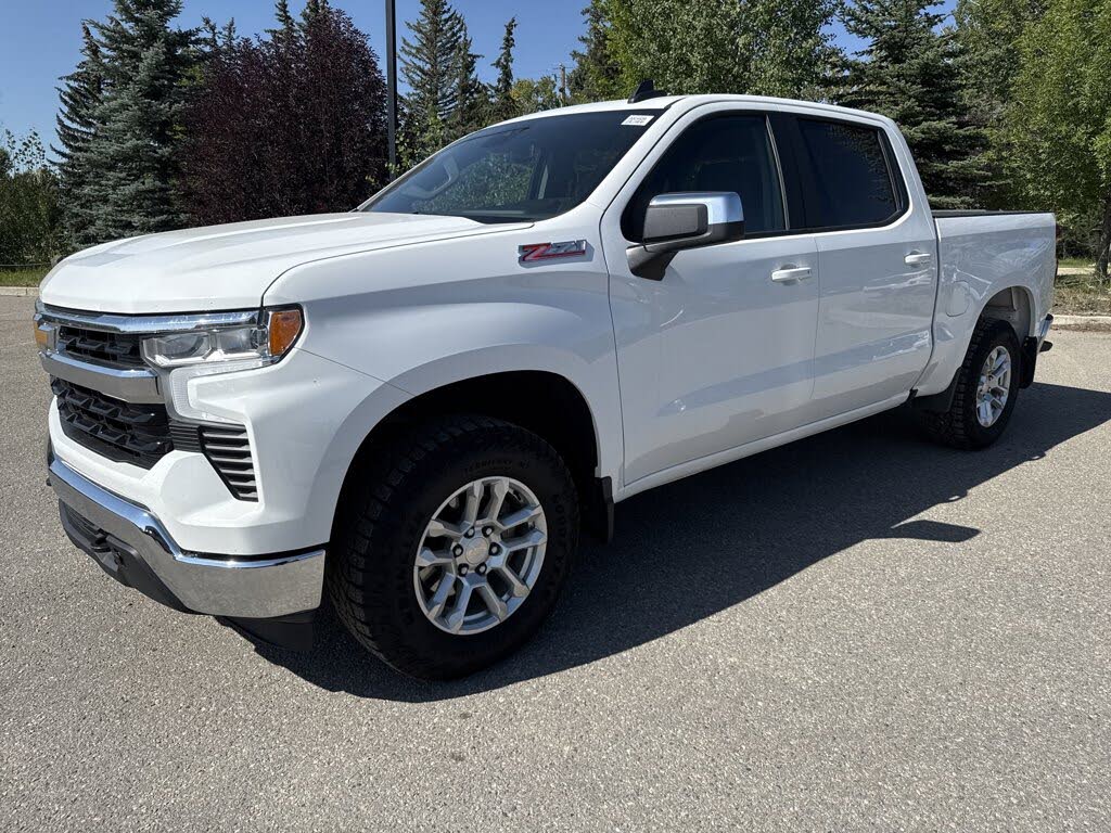 2024 Chevrolet Silverado 1500 LT Crew Cab 4WD