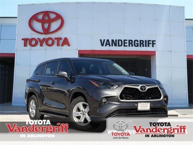2024 Toyota Highlander LE FWD