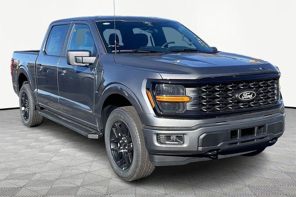 2025 Ford F-150 STX 4dr SuperCrew 4WD