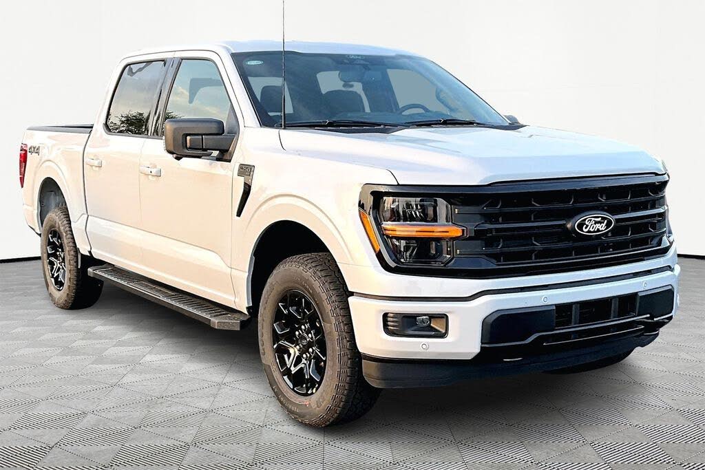 2025 Ford F-150 XLT SuperCrew 4WD
