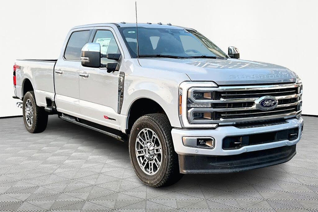 2025 Ford F-350 Super Duty Platinum Crew Cab 4WD