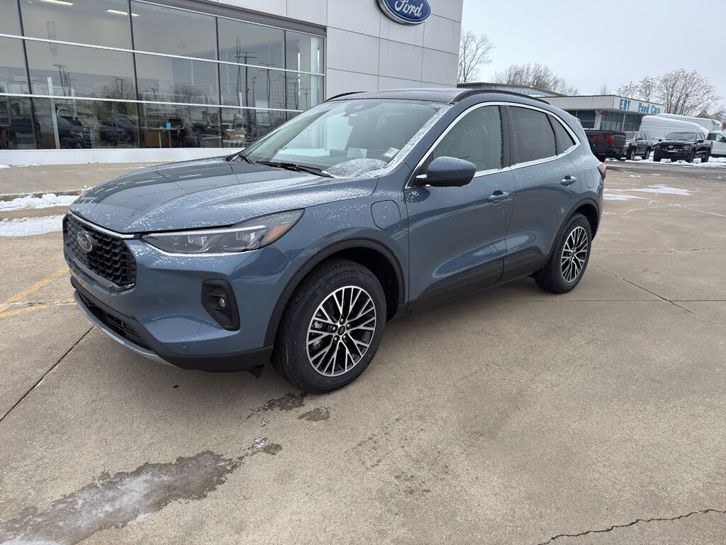 2026 Ford Escape Hybrid Plug-in FWD