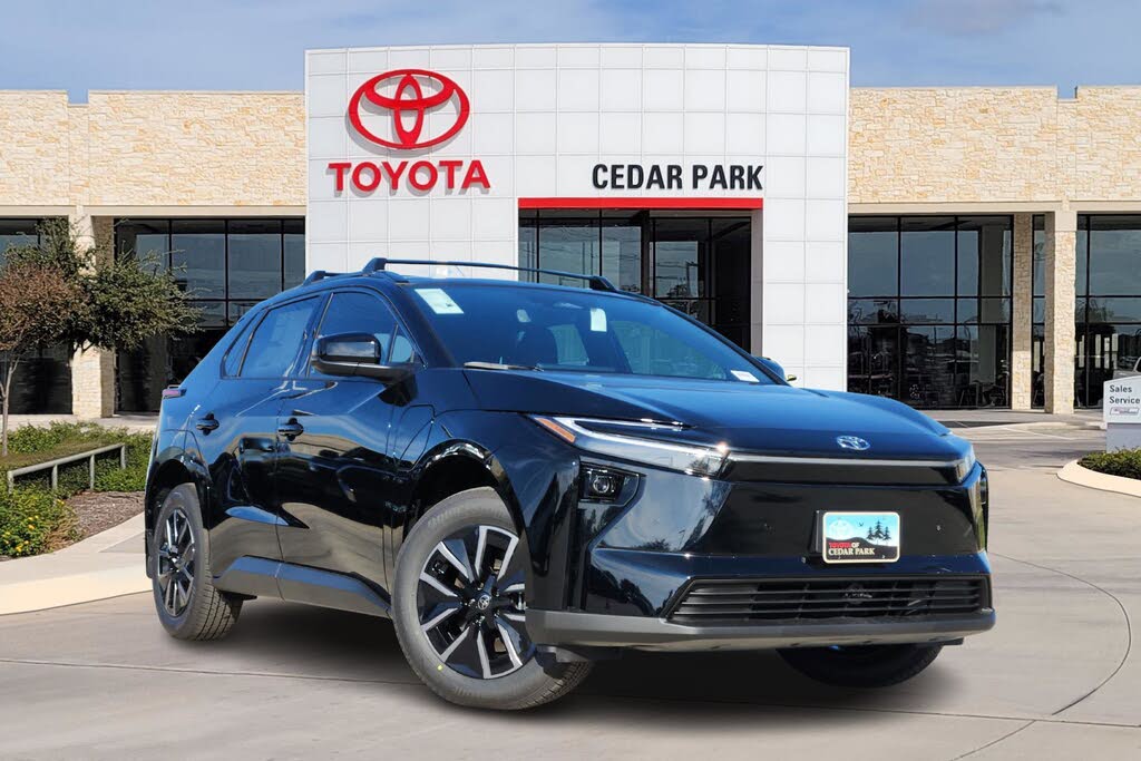2026 Toyota bZ XLE Plus FWD