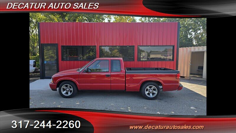 2001 GMC Sonoma SLS Extended Cab Short Bed 2WD