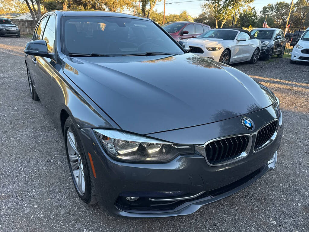 2016 BMW 3 Series 328i Sedan RWD