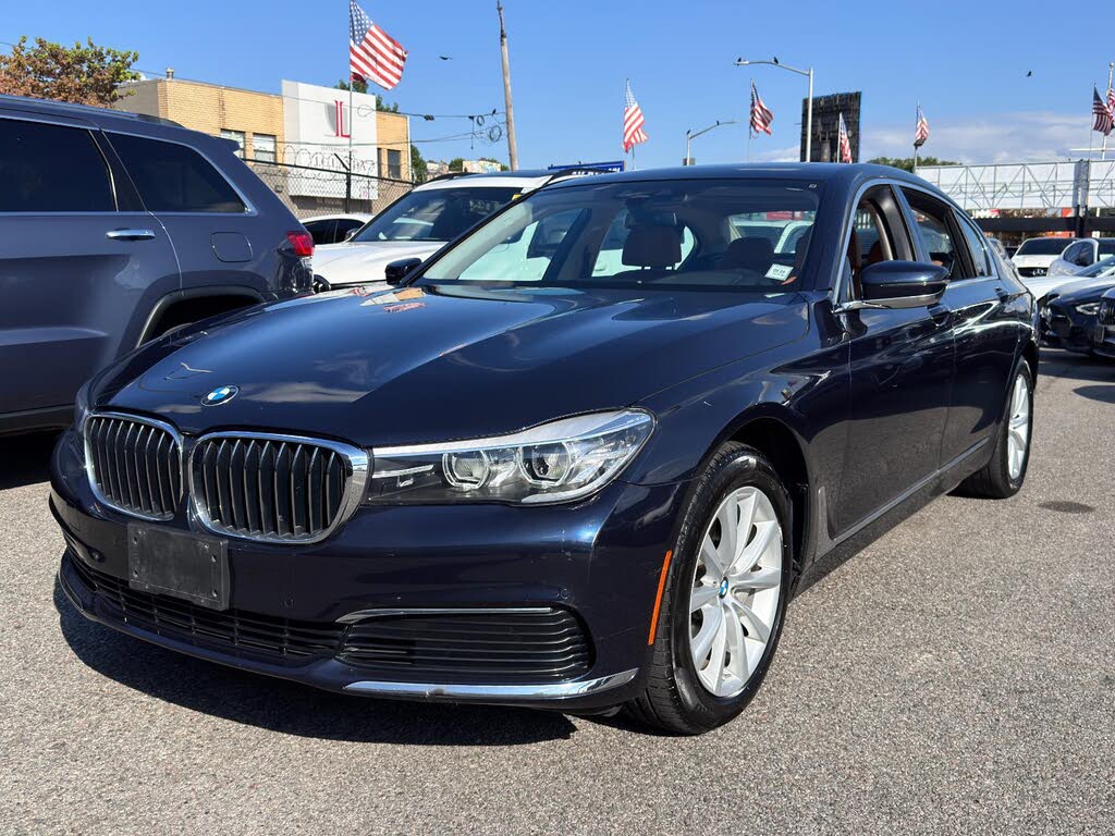 2019 BMW 7 Series 740i xDrive AWD