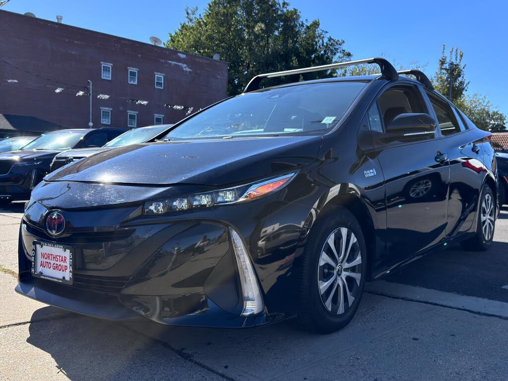 2021 Toyota Prius Prime LE FWD