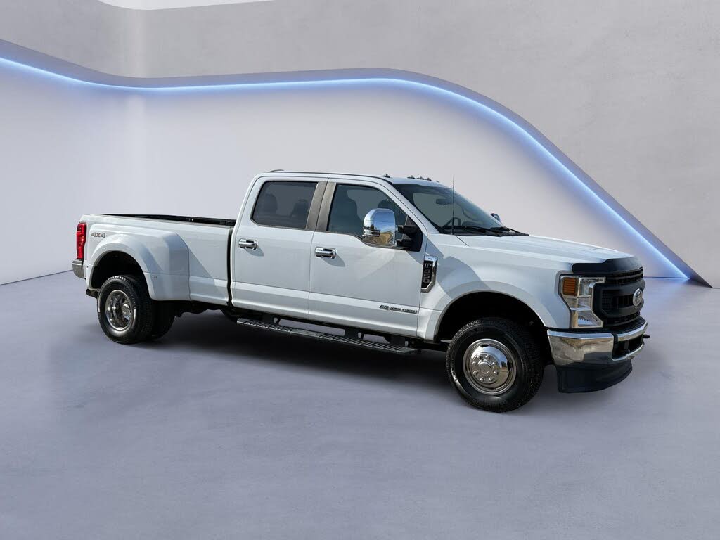 2022 Ford F-350 Super Duty XL Crew Cab LB DRW 4WD