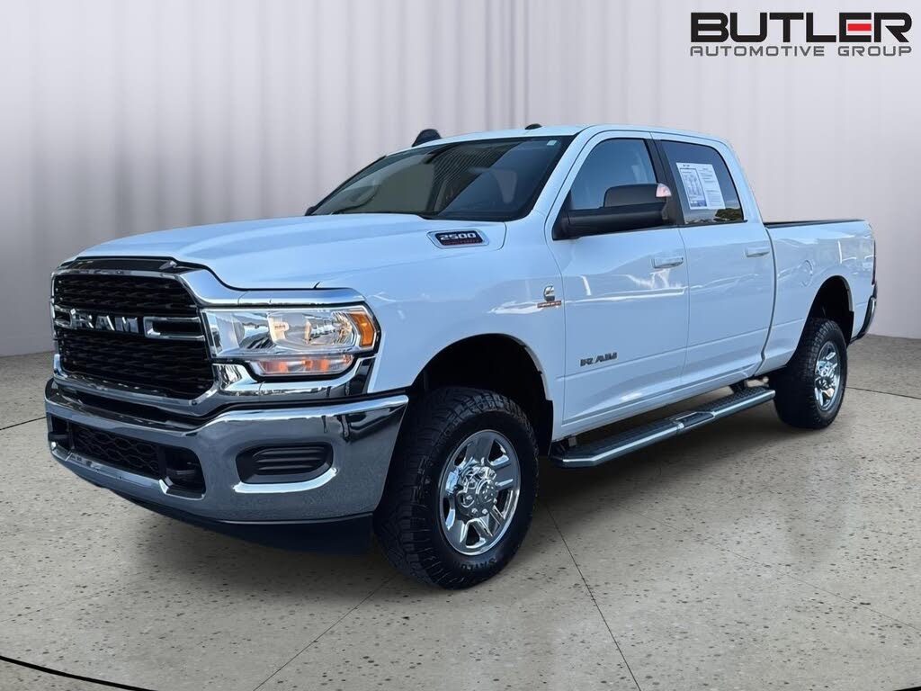 2022 RAM 2500 Big Horn Crew Cab 4WD