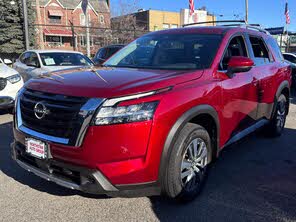 Nissan Pathfinder SL 4WD