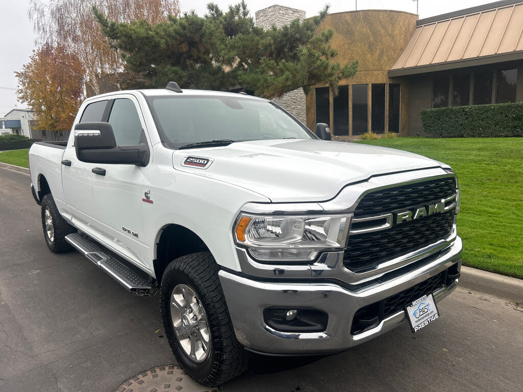 2024 RAM 2500 Big Horn Crew Cab 4WD