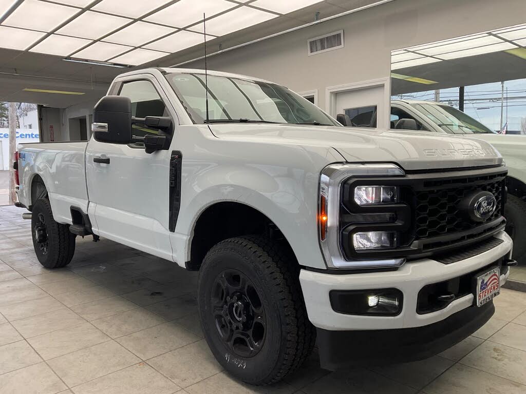 2025 Ford F-350 Super Duty XL Regular Cab LB 4WD
