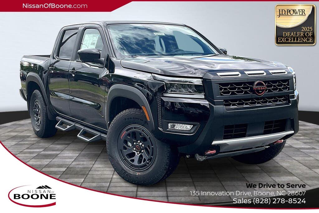 2025 Nissan Frontier PRO-4X Crew Cab 4WD