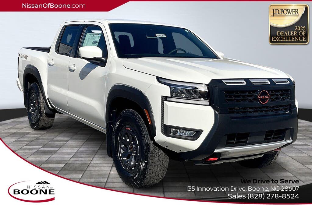 2025 Nissan Frontier PRO-4X Crew Cab 4WD