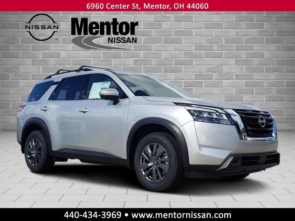 2025 Nissan Pathfinder SV 4WD