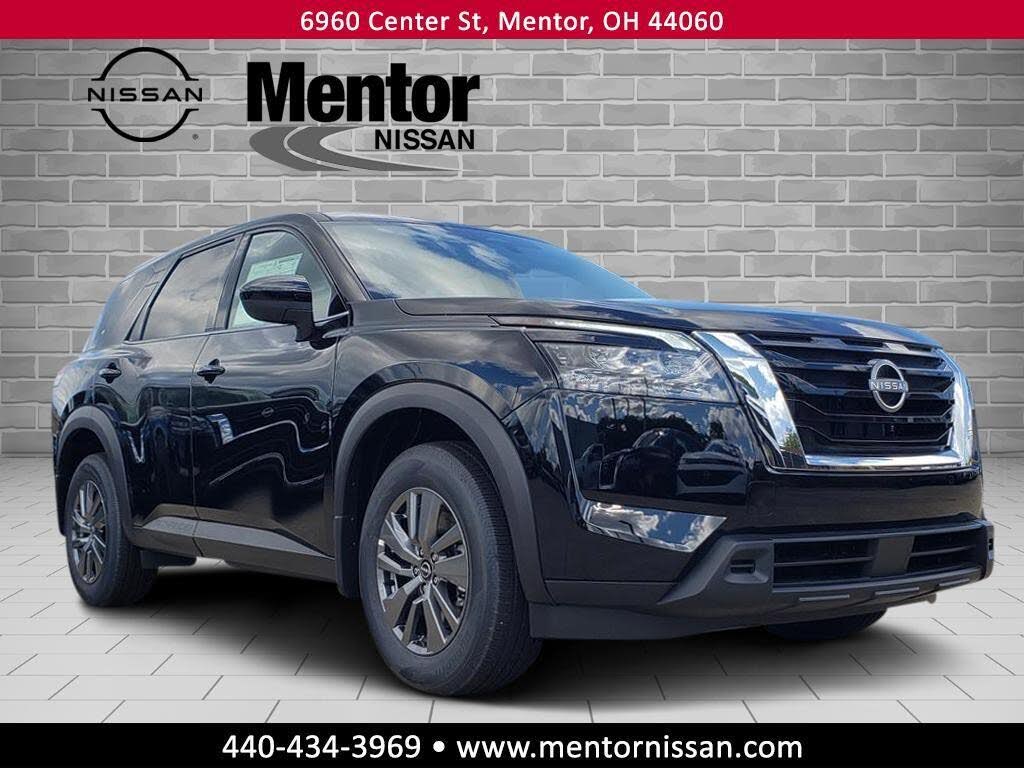 2025 Nissan Pathfinder S 4WD
