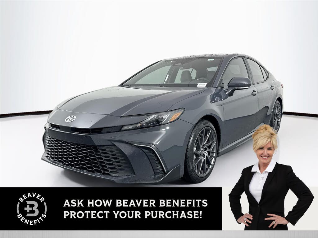 2025 Toyota Camry SE FWD