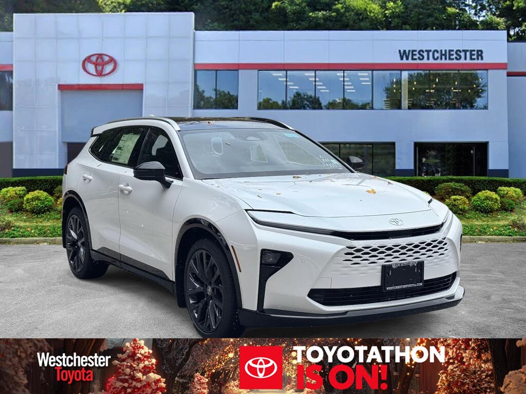 2025 Toyota Crown Signia Limited AWD