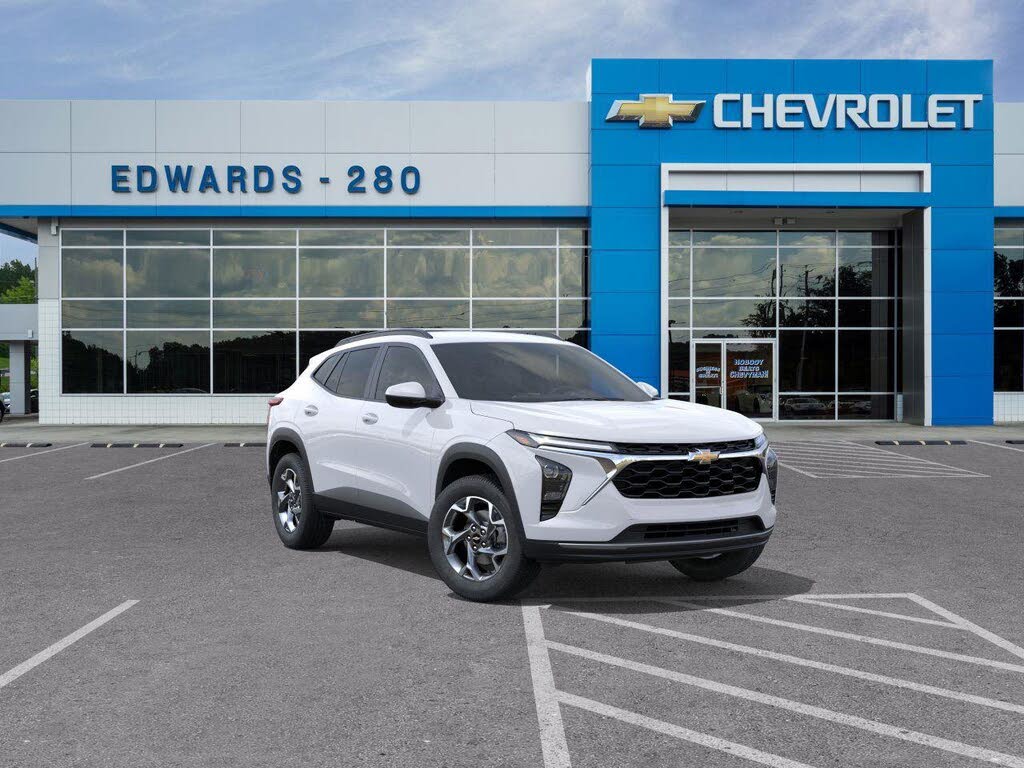 2026 Chevrolet Trax LT FWD