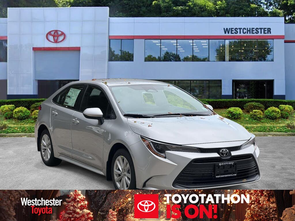 2026 Toyota Corolla LE FWD