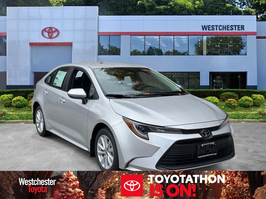 2026 Toyota Corolla LE FWD