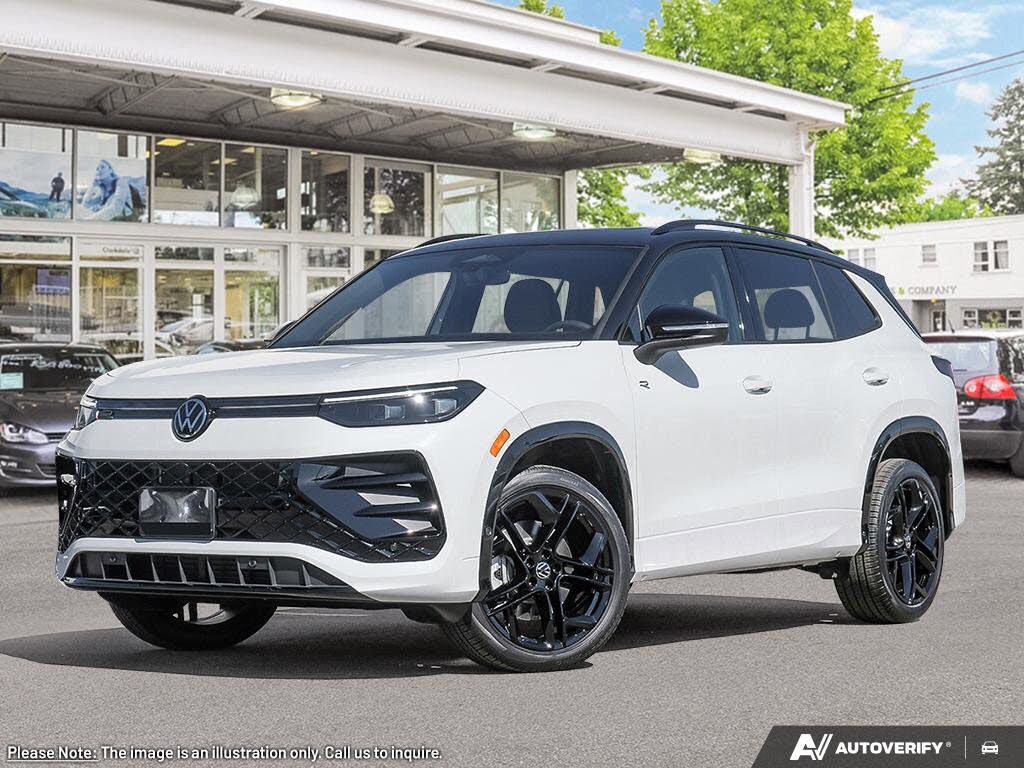 2026 Volkswagen Tiguan Comfortline R-Line Black Edition 4Motion