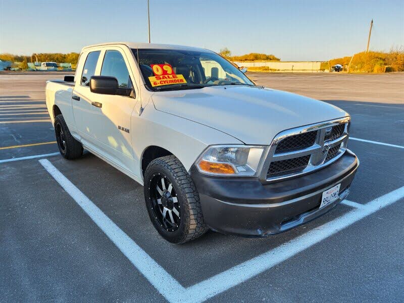 2009 Dodge RAM 1500 ST Quad Cab RWD